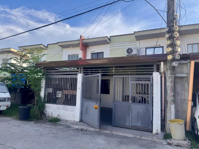 FOR SALE – House & Lot in Fiesta Communities, Dapdap, Mabalacat City, Pampanga